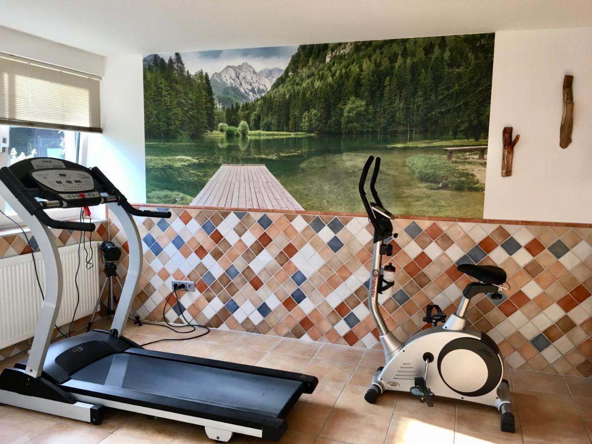 Naturforsthaus Ferienwohnung Fuer Hunde- Und Tierverbundene Menschen Preitenegg Extérieur photo