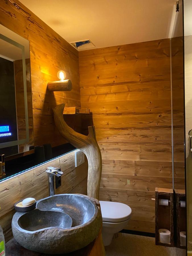 Naturforsthaus Ferienwohnung Fuer Hunde- Und Tierverbundene Menschen Preitenegg Extérieur photo